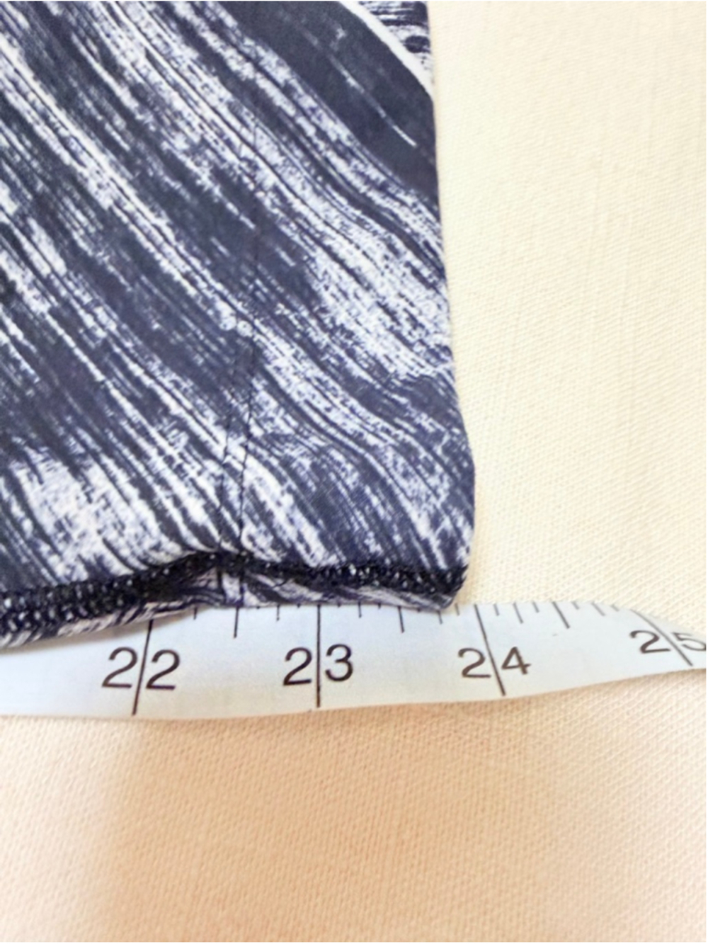 Lululemon Jet Crop Pants - Picture 12 of 12
